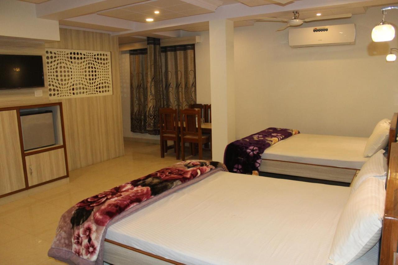 Simla Hotel Jaipur Bagian luar foto