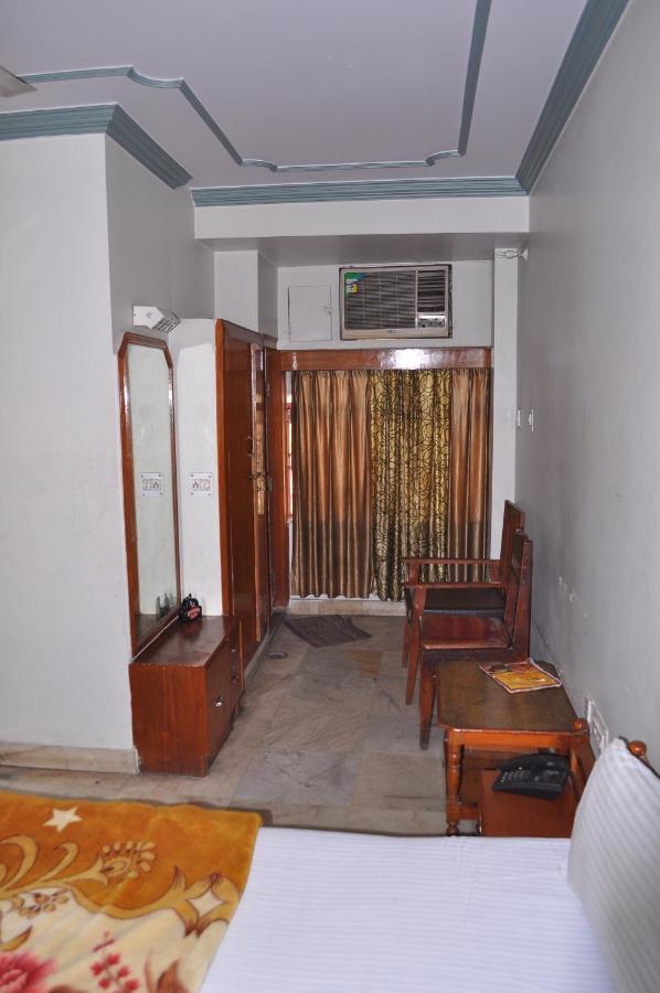 Simla Hotel Jaipur Bagian luar foto