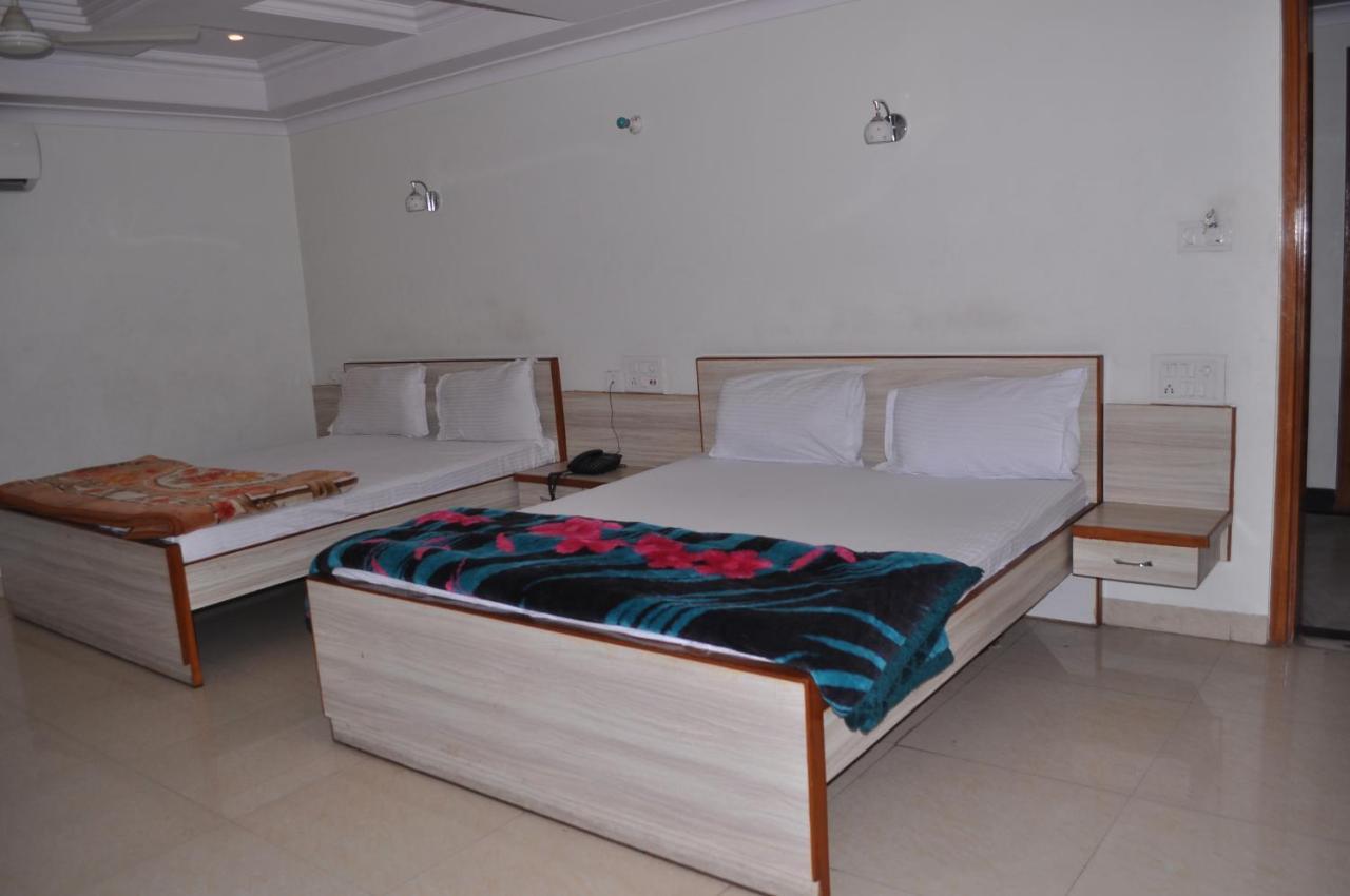 Simla Hotel Jaipur Bagian luar foto